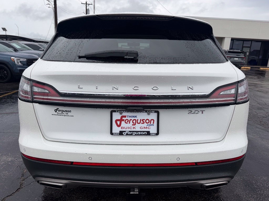 Used 2020 Lincoln Nautilus Reserve w/ Equipment Group 201A FWD image 16