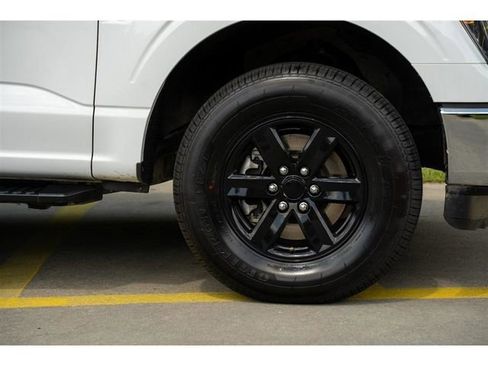 Used 2022 Ford F150 XLT w/ Equipment Group 301A Mid image 10