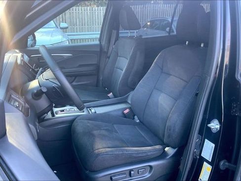 Used 2022 Honda Pilot Sport image 7