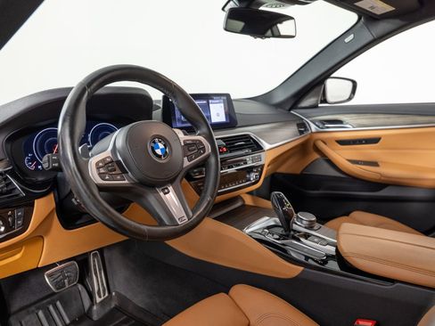 Used 2019 BMW M550i xDrive AWD/4WD image 12