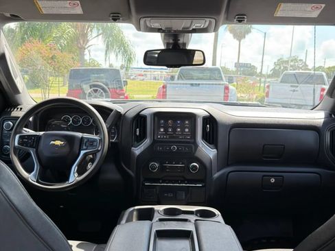 Used 2023 Chevrolet Silverado 3500 W/T AWD/4WD image 11