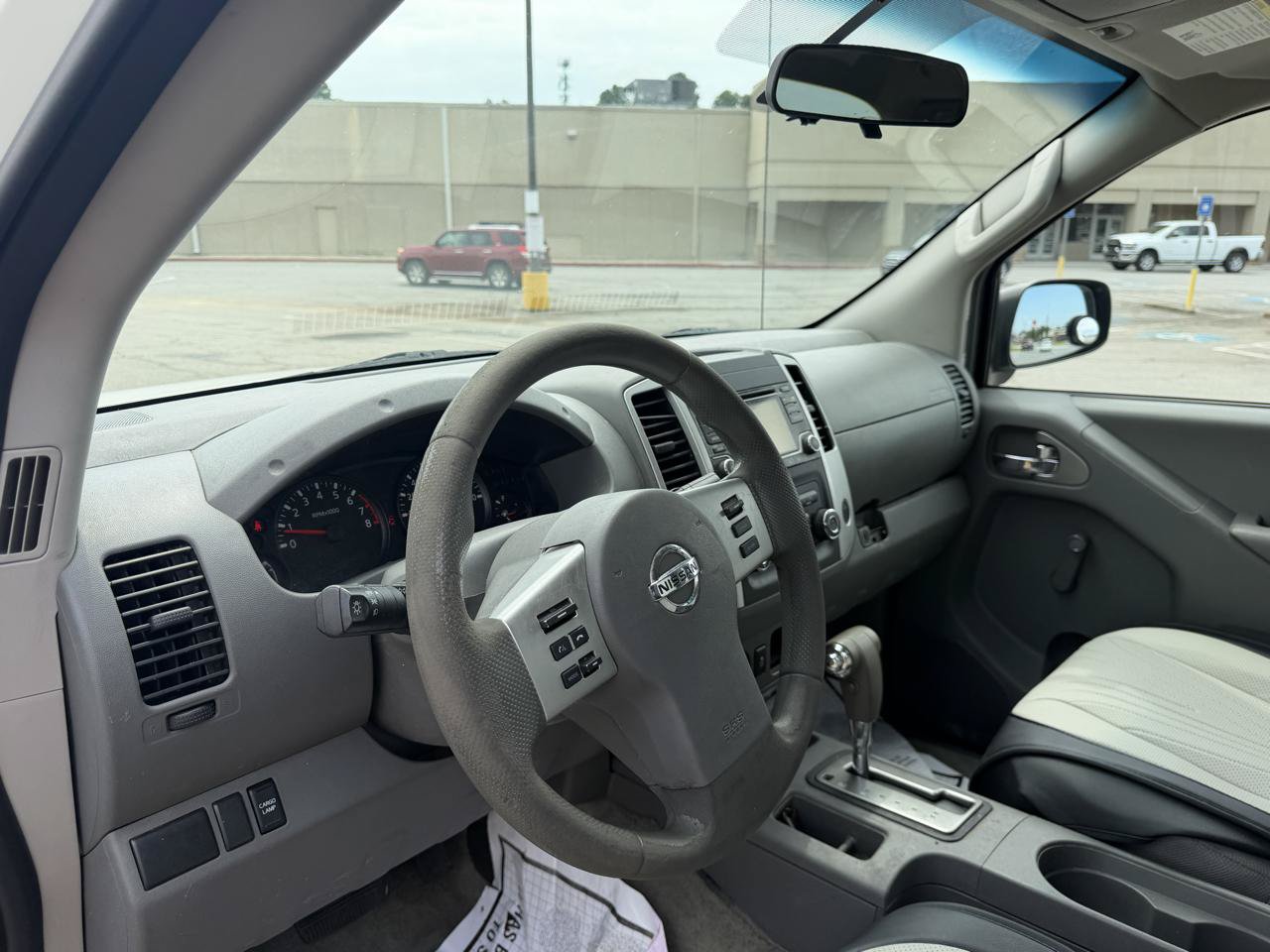 Used 2018 Nissan Frontier S RWD image 10