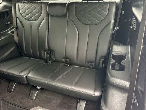 Used 2022 Hyundai Palisade Calligraphy FWD image 15