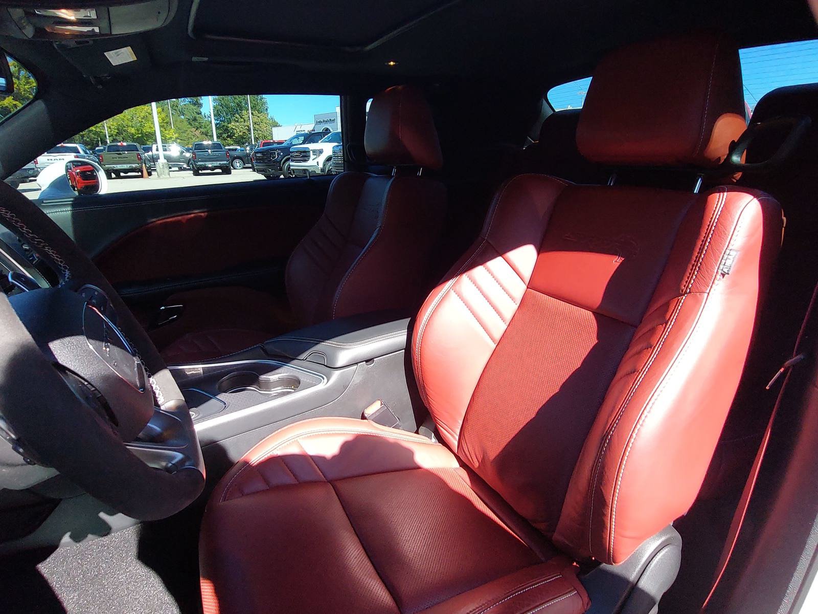 Used 2023 Dodge Challenger SRT Hellcat RWD image 15