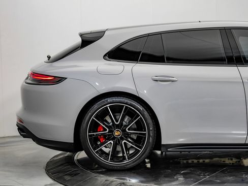 Used 2023 Porsche Panamera GTS AWD/4WD image 21