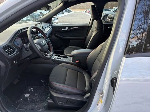 New 2026 Ford Escape ST-Line w/ Cold Weather Package image 9