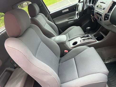 Used 2008 Toyota Tacoma 4x4 Access Cab V6 image 13