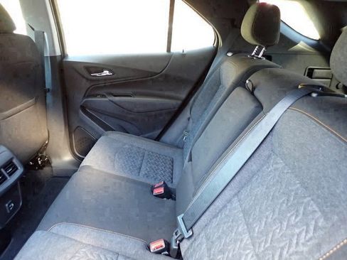 Used 2023 Chevrolet Equinox LT image 17