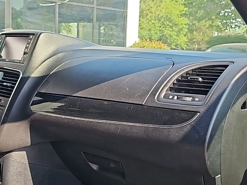 Used 2018 Dodge Grand Caravan SE image 28