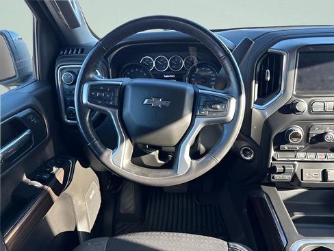 Used 2020 Chevrolet Silverado 1500 RST image 11