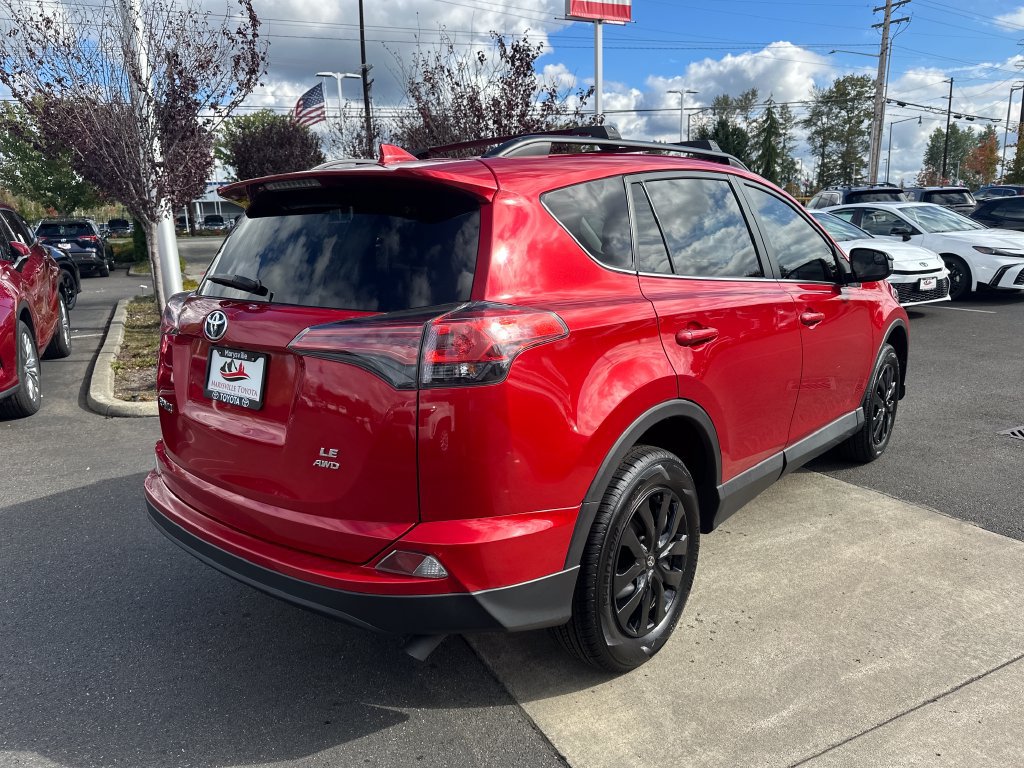 Certified 2017 Toyota RAV4 LE AWD/4WD image 5
