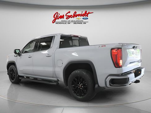 Used 2024 GMC Sierra 1500 Elevation w/ Elevation Premium Package AWD/4WD image 4
