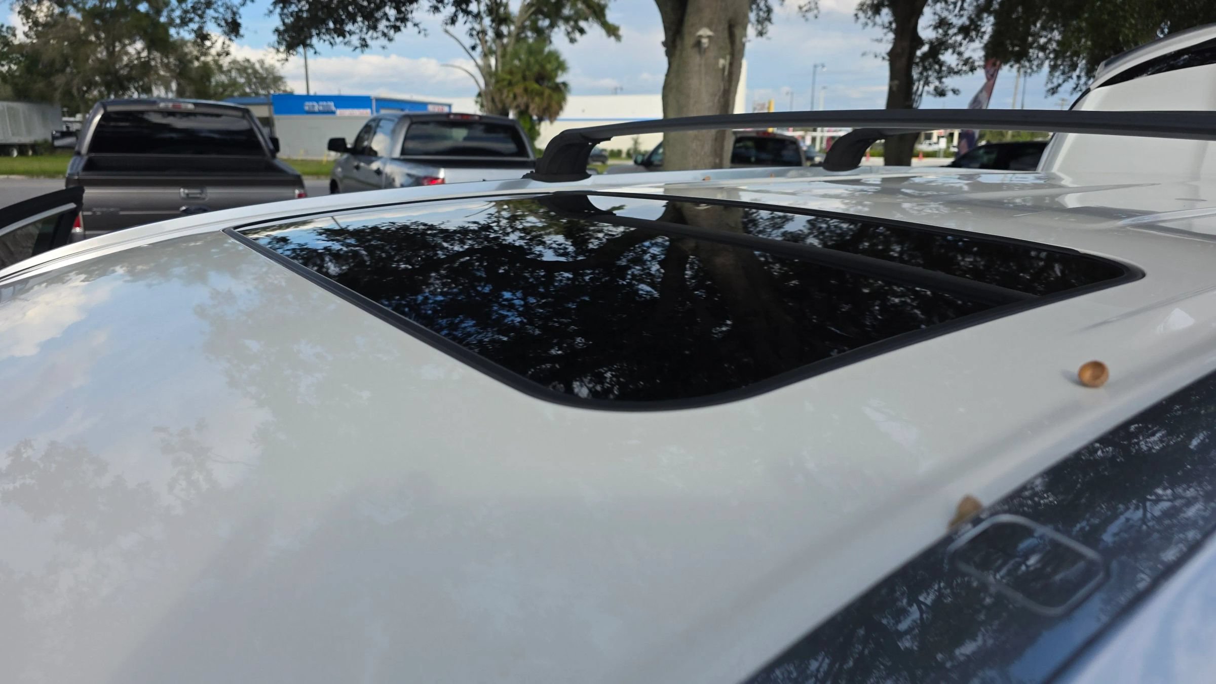 Used 2016 Toyota Highlander Limited FWD image 16