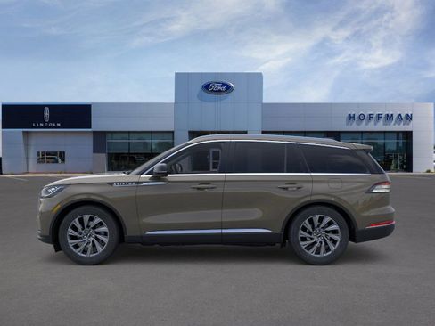 New 2025 Lincoln Aviator AWD w/ Equipment Group 101A image 3
