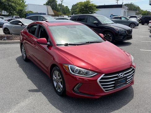 Used 2017 Hyundai Elantra Value Edition FWD image 19