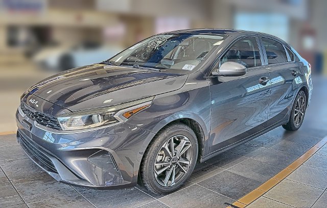 Used 2024 Kia Forte LXS FWD image 5