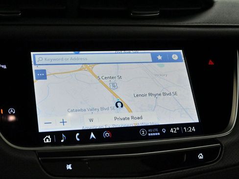 Certified 2025 Cadillac XT5 Premium Luxury image 31