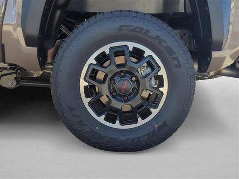 New 2026 Toyota Tacoma TRD Off-Road AWD/4WD image 9