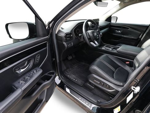 Used 2024 Honda Pilot EX-L image 11