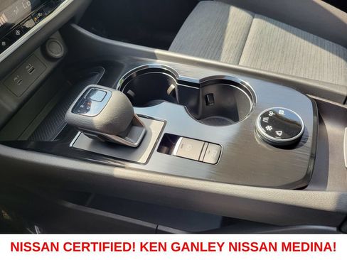 Certified 2023 Nissan Rogue SV AWD/4WD image 27