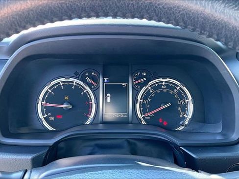 Used 2021 Toyota 4Runner Limited image 18