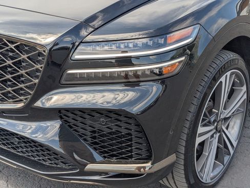 Used 2025 Genesis GV80 3.5T e-SC AWD/4WD image 12