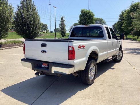 Used 2008 Ford F350 XLT AWD/4WD image 3