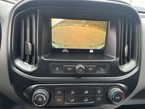 Used 2020 Chevrolet Colorado W/T w/ WT Convenience Package image 23