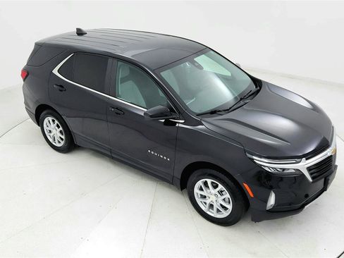 Used 2024 Chevrolet Equinox LT image 19