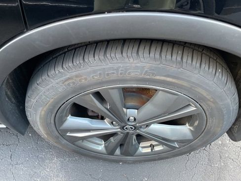 Used 2020 Nissan Murano Platinum image 4