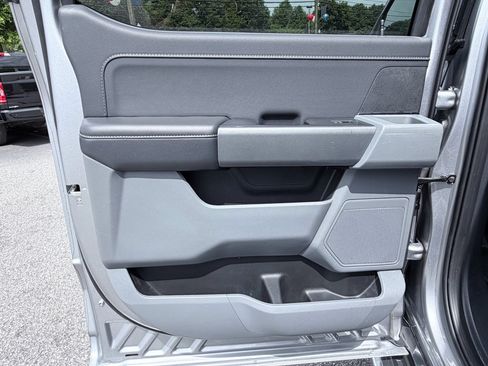 Used 2025 Ford F150 XLT w/ Equipment Group 301A Standard AWD/4WD image 29