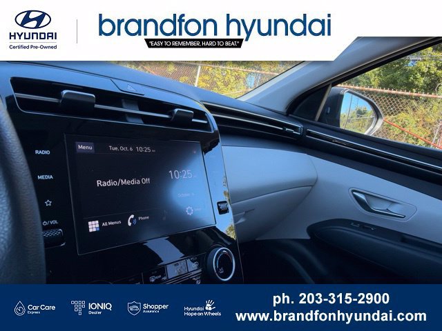 Certified 2023 Hyundai Tucson SEL w/ Winter Package AWD/4WD image 18
