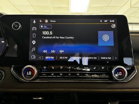 Used 2023 Chevrolet Colorado ZR2 w/ ZR2 Convenience Package III AWD/4WD image 18