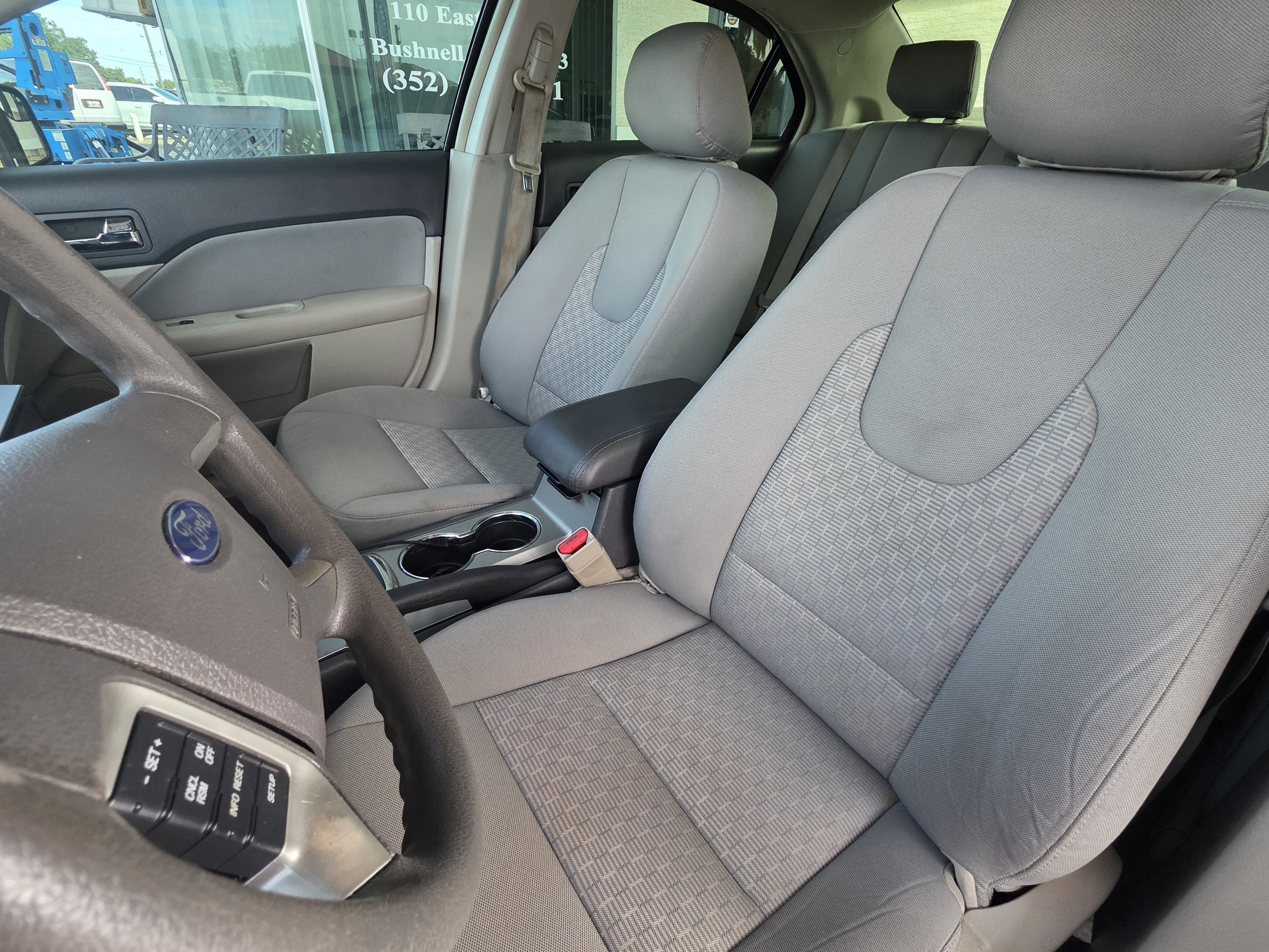 Used 2012 Ford Fusion SE FWD image 16