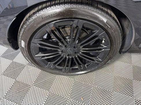 Used 2026 Land Rover Range Rover Long Wheelbase SE image 28