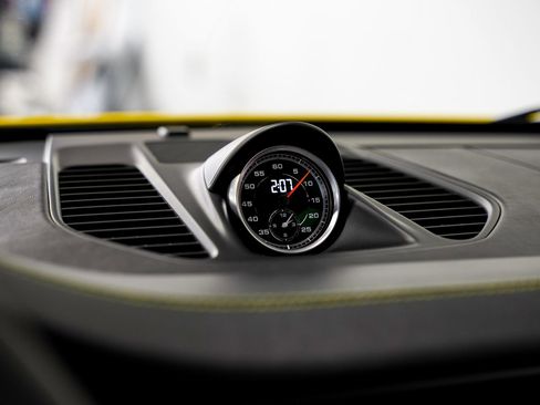 Used 2015 Porsche 911 Carrera GTS RWD image 12