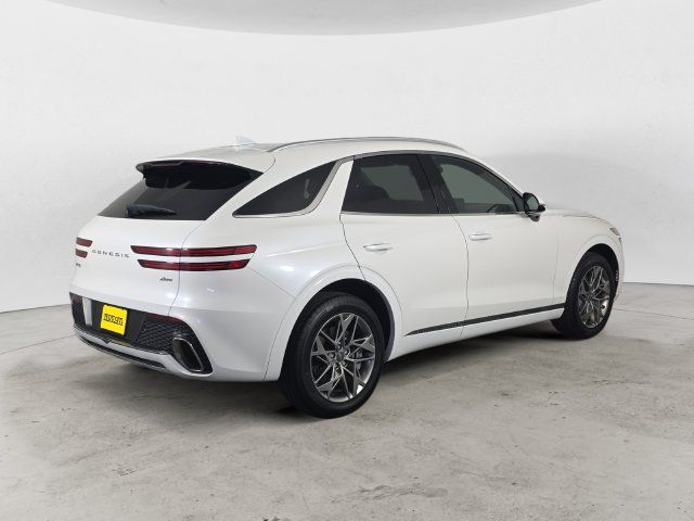 Used 2025 Genesis GV70 2.5T AWD/4WD image 5