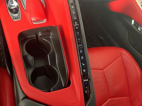 Used 2021 Chevrolet Corvette Stingray Preferred Cpe w/ 2LT image 30