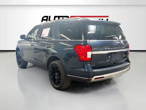 Used 2024 Ford Expedition XLT AWD/4WD image 5