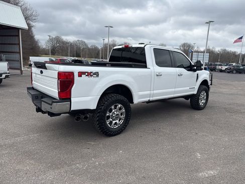 Used 2022 Ford F250 Lariat w/ Lariat Ultimate Package image 3