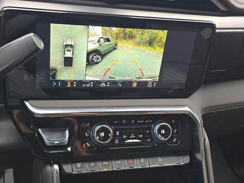 New 2026 GMC Sierra 2500 Denali w/ Denali Reserve Package image 14