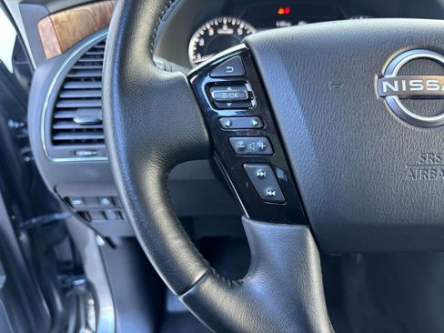 Used 2023 Nissan Armada SL image 18