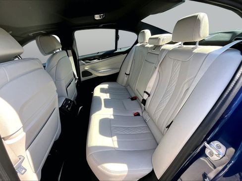 Used 2021 BMW 540i w/ Executive Package RWD image 21