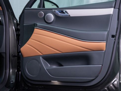 New 2026 Genesis GV80 2.5T Prestige image 10