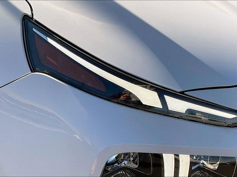 Certified 2023 Hyundai Santa Fe Limited image 32