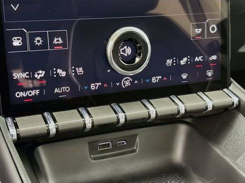 New 2027 GMC Terrain Denali AWD/4WD image 16