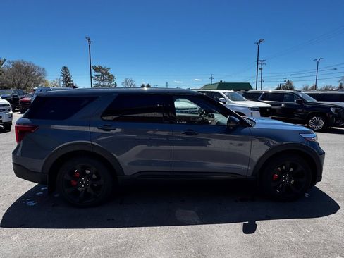 Used 2021 Ford Explorer ST w/ ST Street Pack AWD/4WD image 7