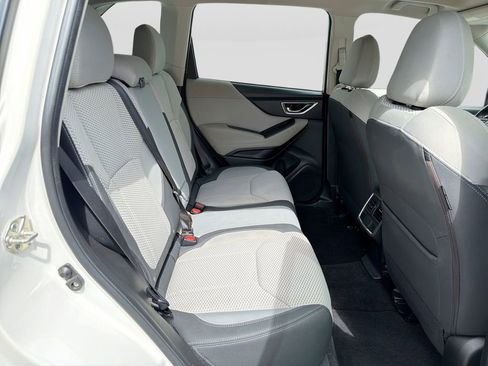 Used 2021 Subaru Forester Premium image 27