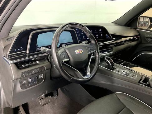 Used 2023 Cadillac Escalade Sport AWD/4WD image 17