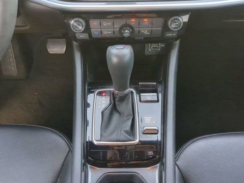 Used 2024 Jeep Compass Latitude image 21